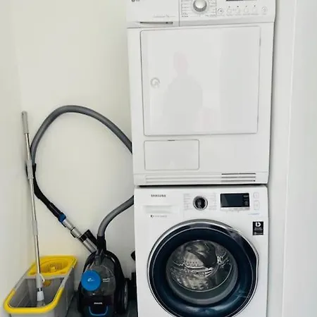 Large 1 Bedroom In Center With Terrace & Parking -67b Apartment Luxembourg
