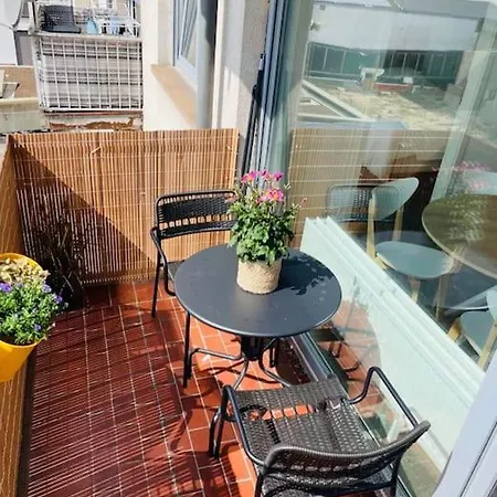 Large 1 Bedroom In Center With Terrace & Parking -67b *